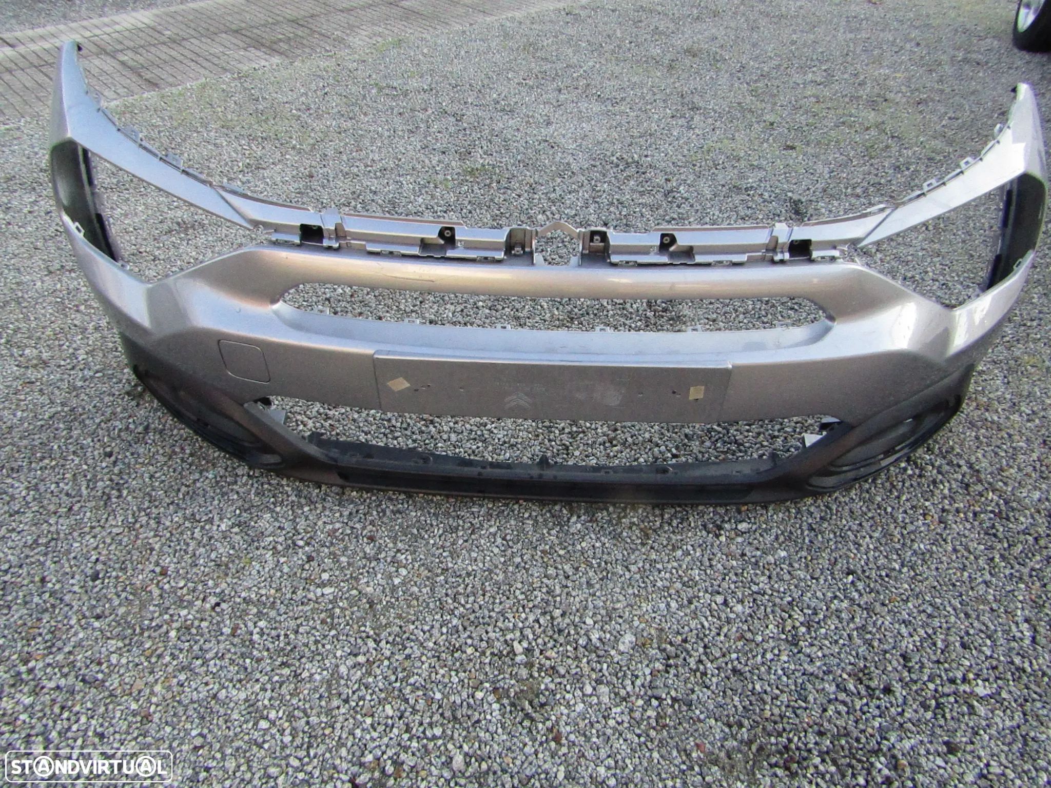 Para-choques frente Citroen C4 ano 2022 original (ver detalhes) - 1