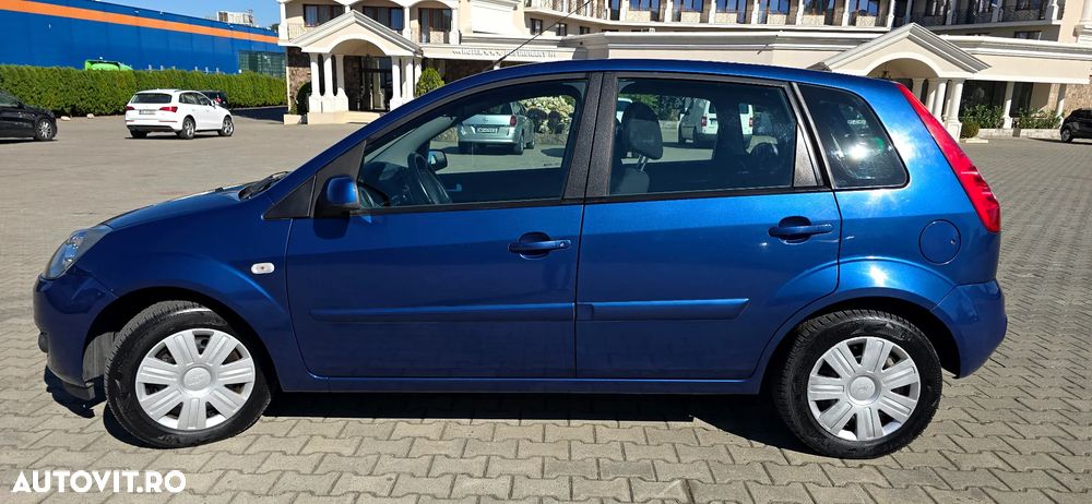 Ford Fiesta - 2