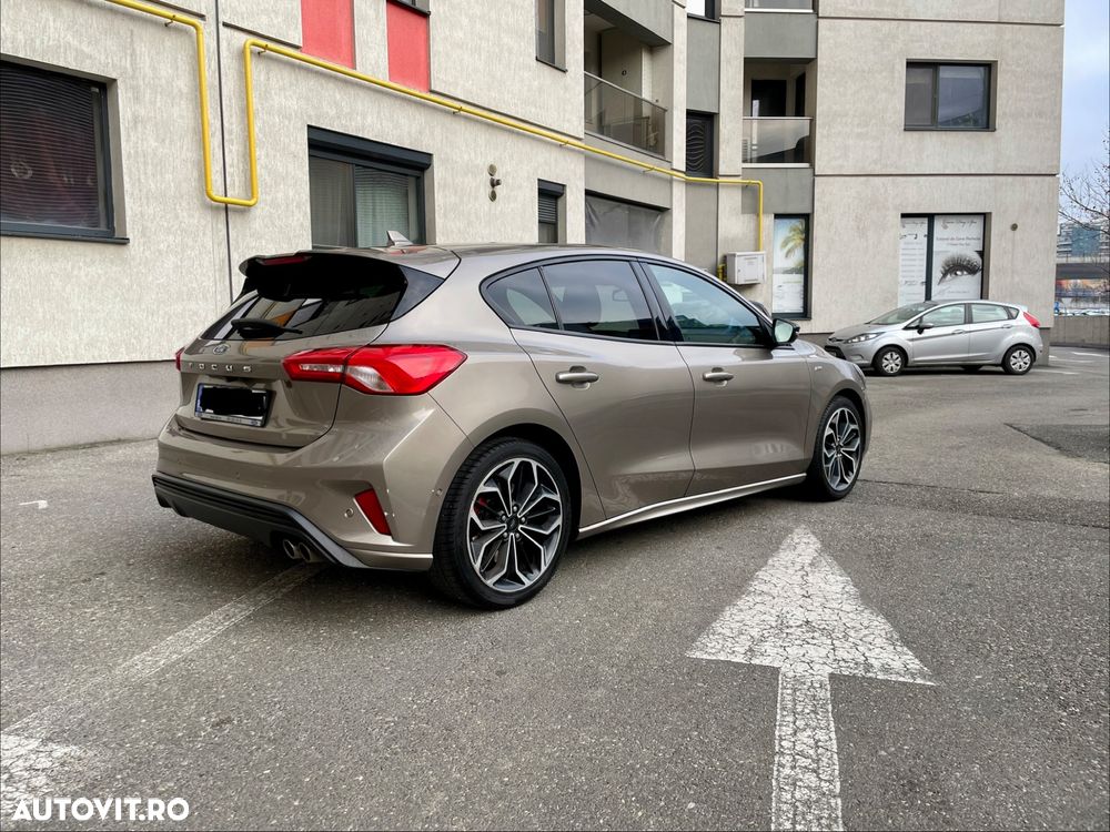 Ford Focus 1.5 Ecoboost ST-Line - 5