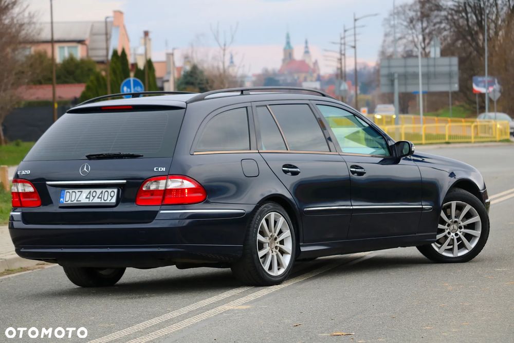 Mercedes-Benz Klasa E 320 CDI Avantgarde - 36