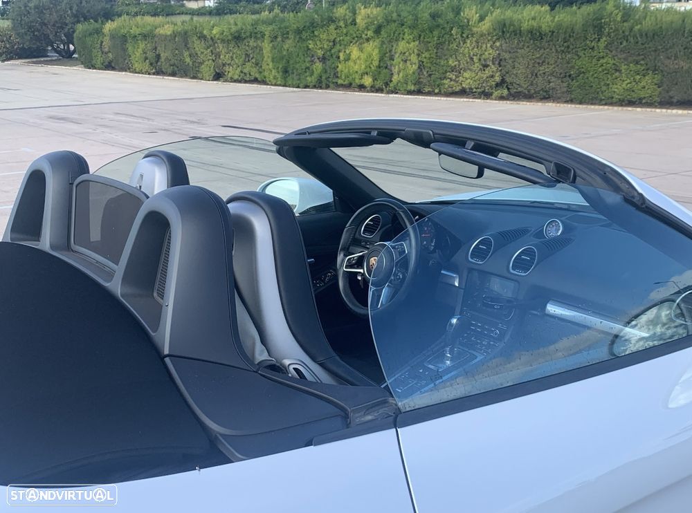 Porsche 718 - 6