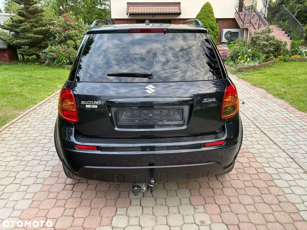 Suzuki SX4 1.6 GS / Premium - 11