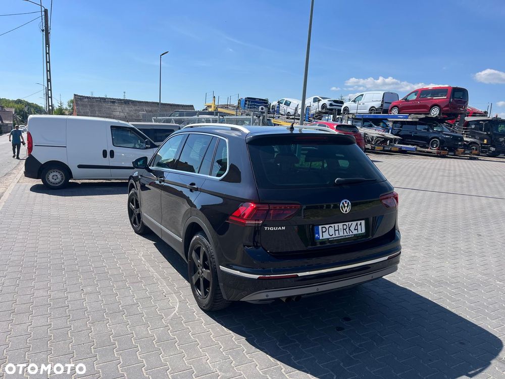 Volkswagen Tiguan - 4