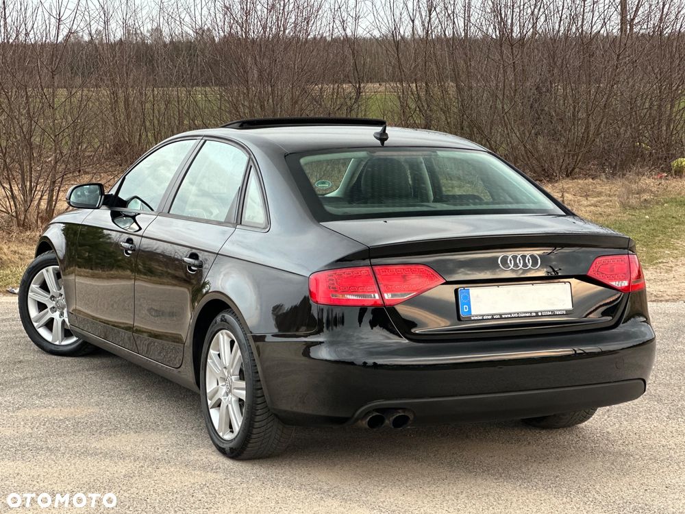 Audi A4 Limousine - 18