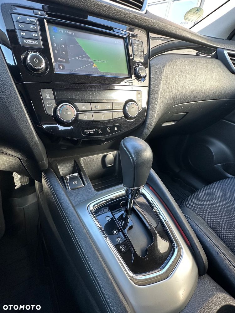 Nissan Qashqai 1.6 DCi Tekna+ Xtronic - 17