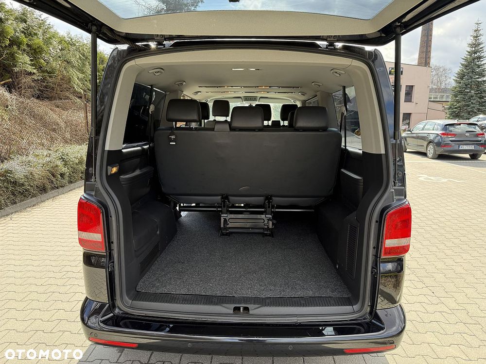 Volkswagen Caravelle - 12