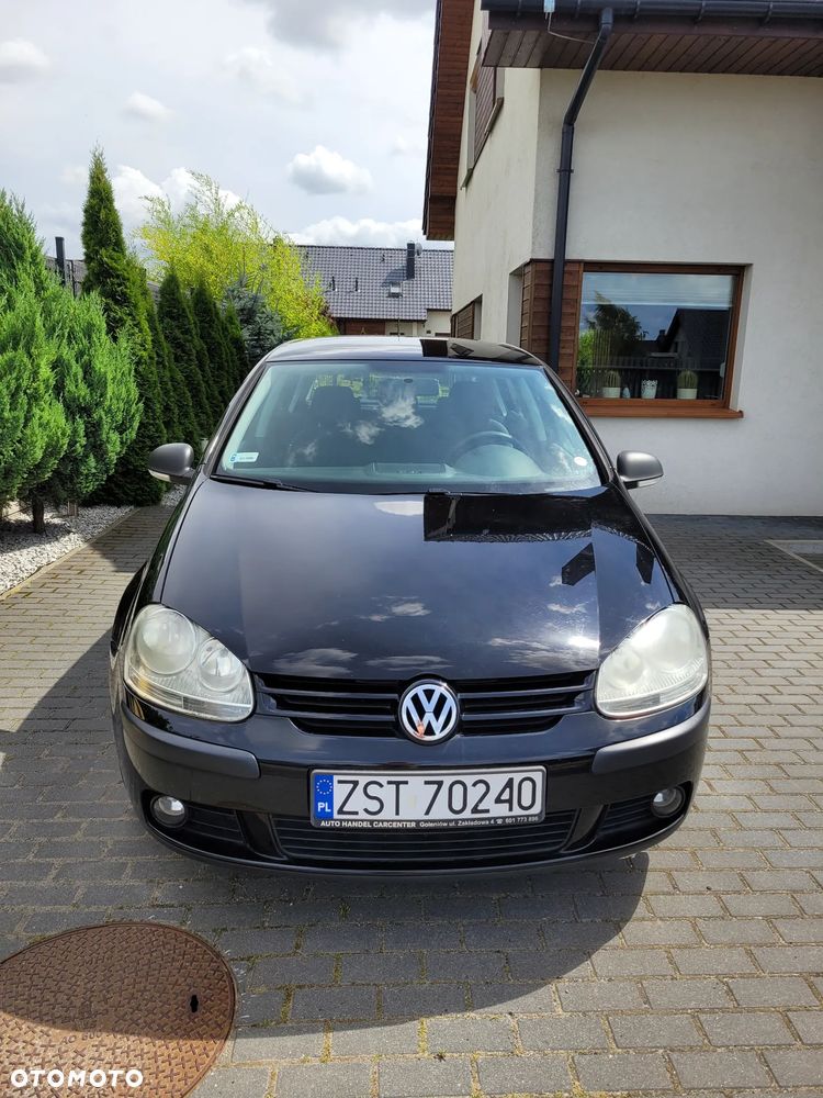 Volkswagen Golf 1.6 Trendline - 1