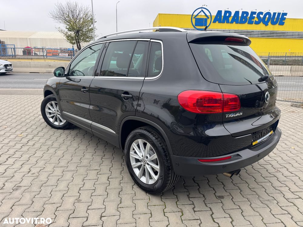 Volkswagen Tiguan 2.0 TDI DPF BlueMotion Technology Cup Sport & Style - 4
