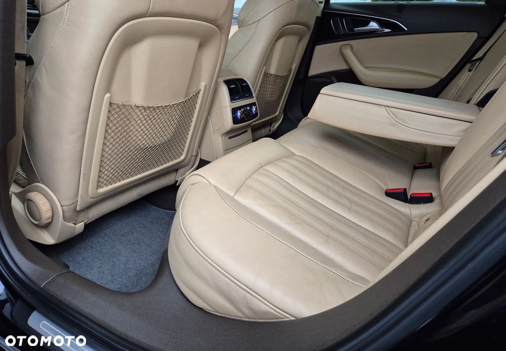 Audi A6 Avant - 11