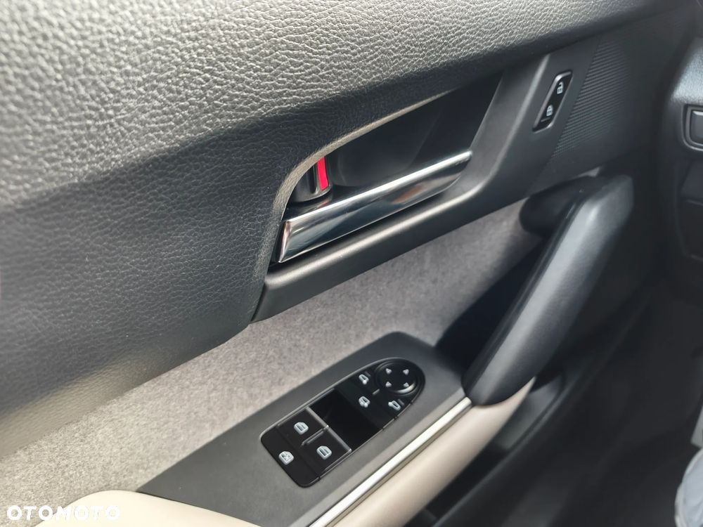 Mazda MX-30 e-SKYACTIV EXCLUSIVE-LINE - 26