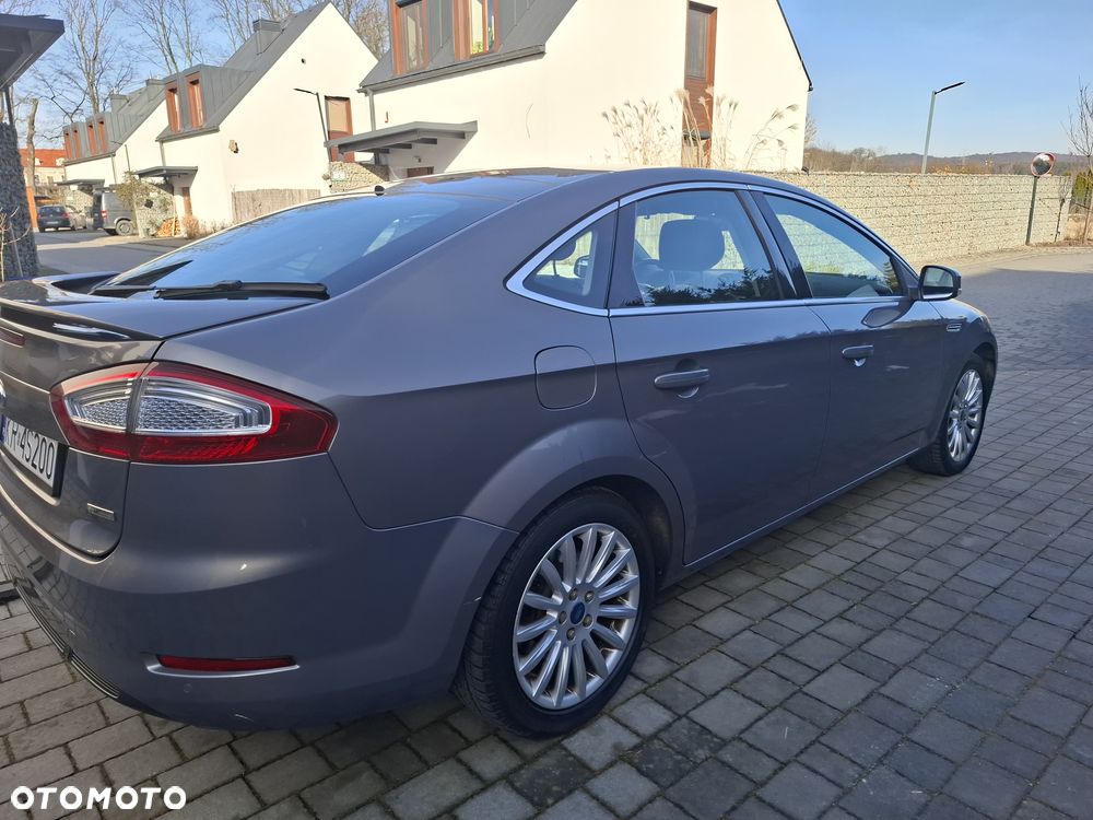 Ford Mondeo 1.6 TDCi Platinium X Plus (Titanium) - 13
