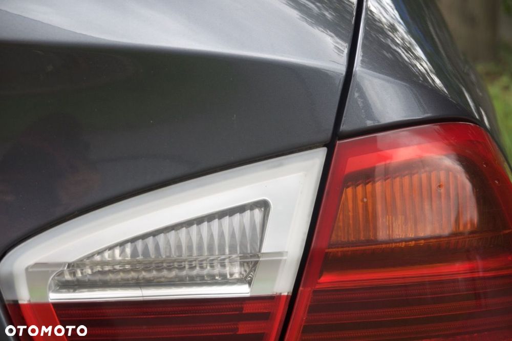 BMW Seria 3 320d - 5