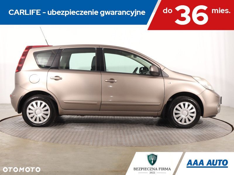 Nissan Note - 8
