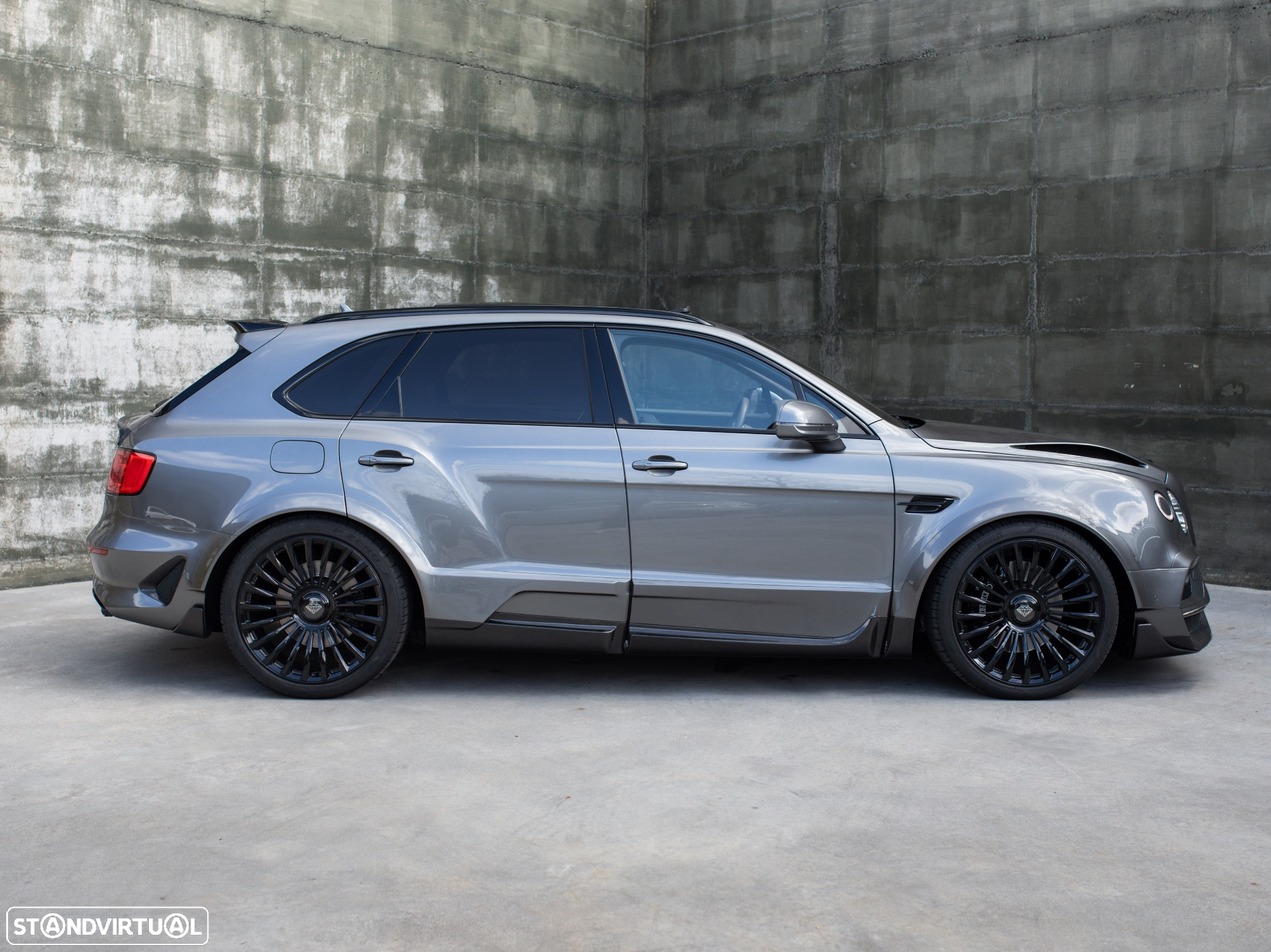 Bentley Bentayga V8 - 13