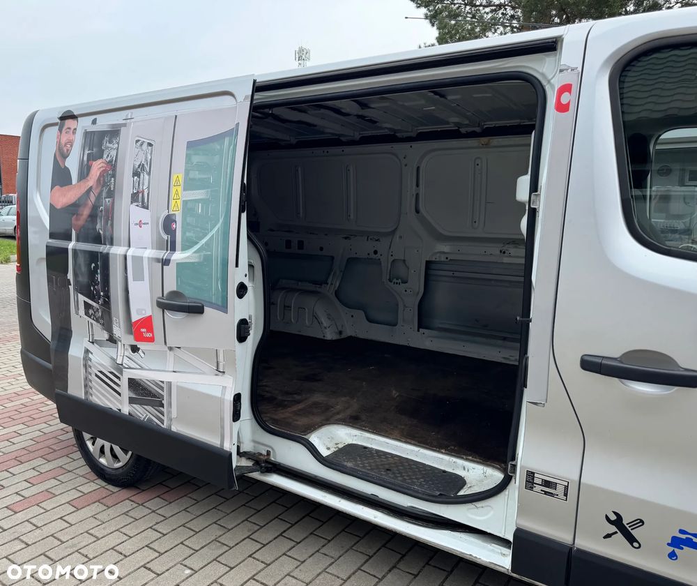 Renault Trafic - 17