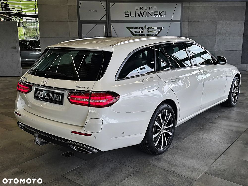 Mercedes-Benz Klasa E 300 de 4Matic 9G-TRONIC Avantgarde - 9
