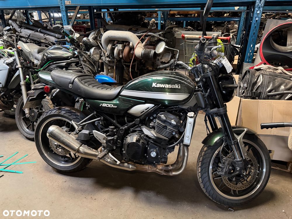 Kawasaki Z 900 RS - 1
