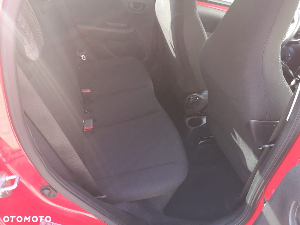 Peugeot 108 VTI 72 Top Allure - 5