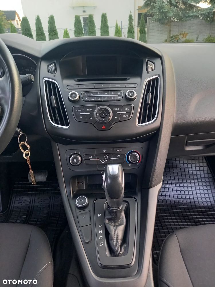 Ford Focus - 26