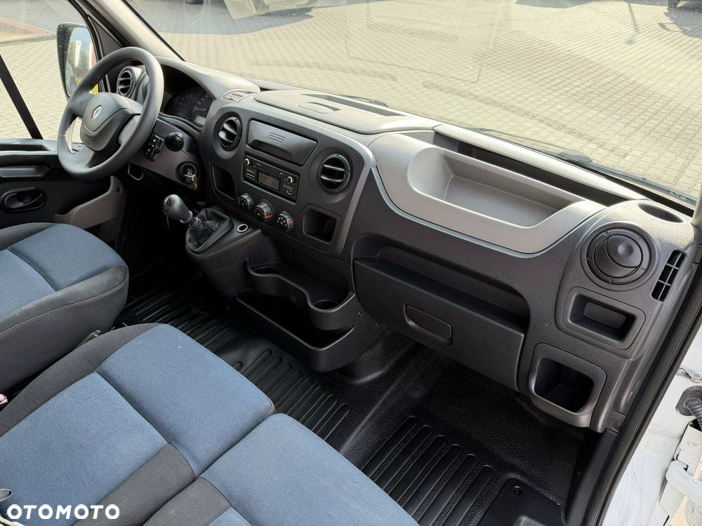Renault Master - 33