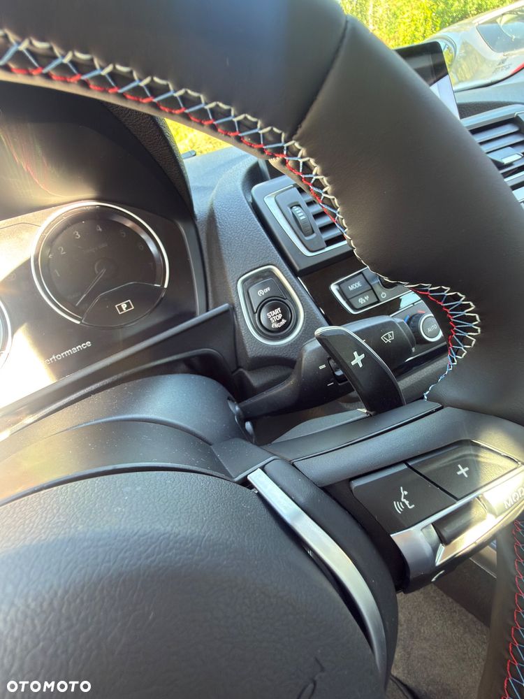 BMW Seria 2 218i Luxury Line - 31