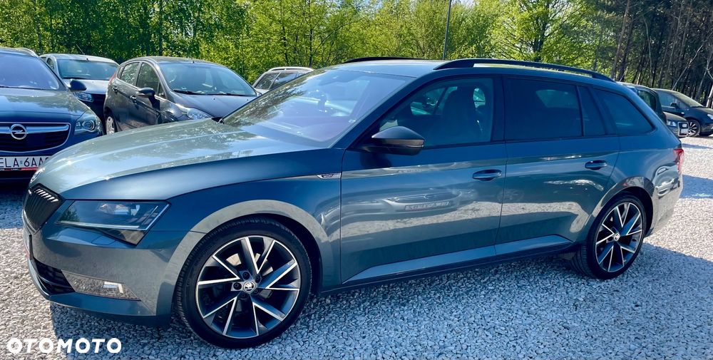 Skoda Superb 2.0 TDI DSG Sportline - 14