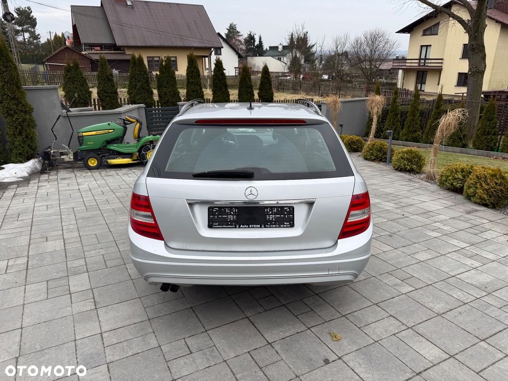Mercedes-Benz Klasa C 200 CDI DPF (BlueEFFICIENCY) - 9