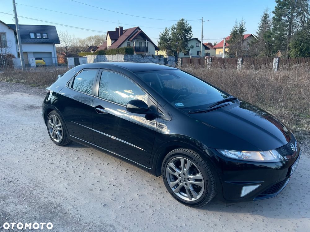 Honda Civic 1.8 GT Special Edition - 6