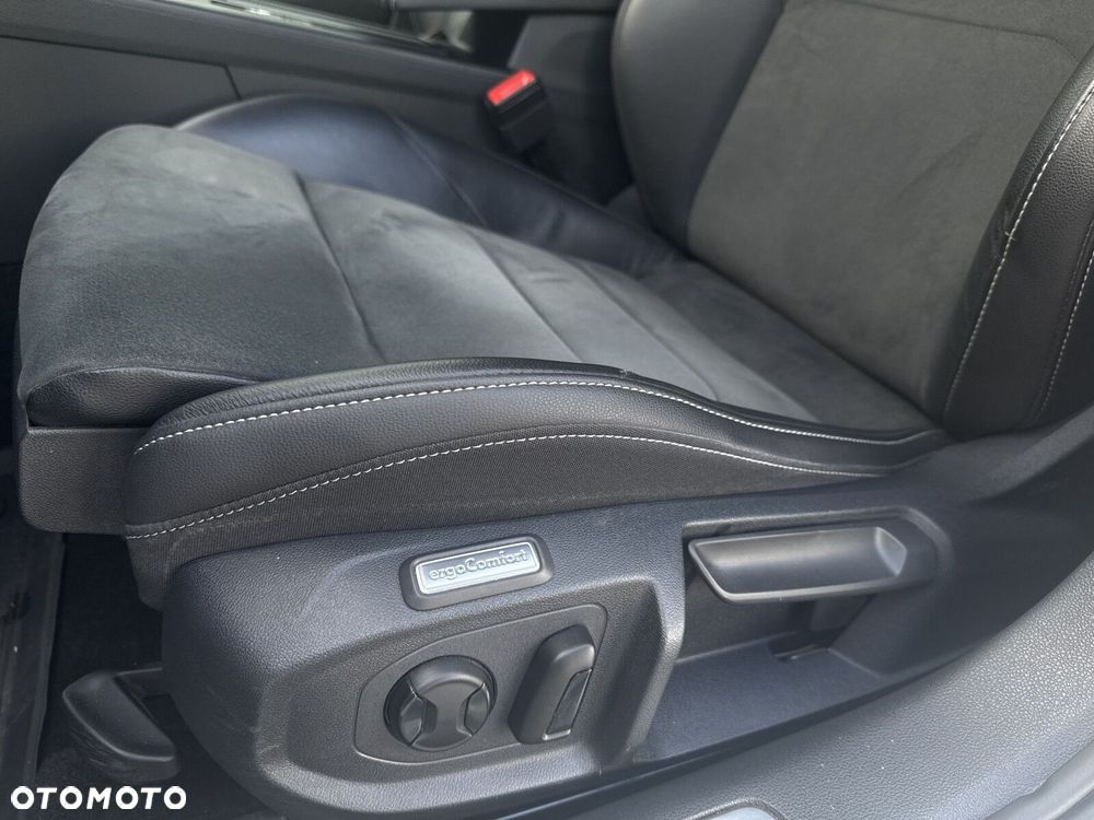 Volkswagen Arteon 2.0 TSI R-Line DSG - 14