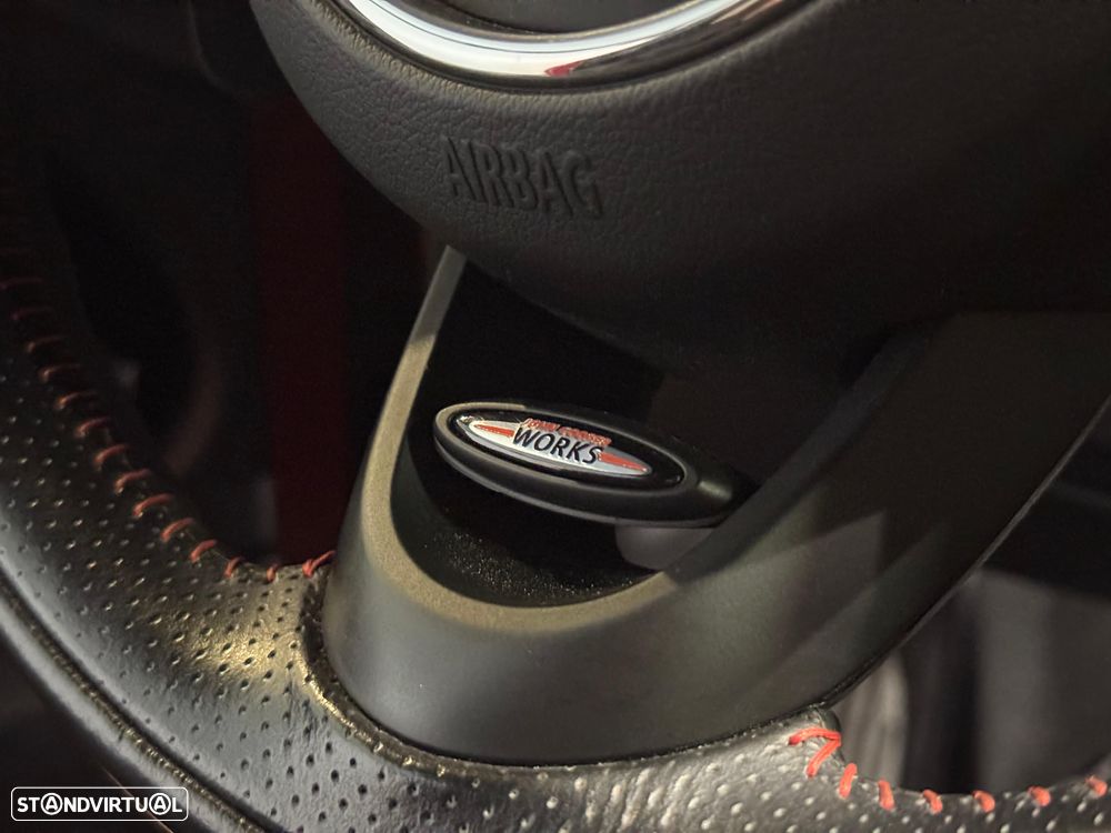 MINI 3 Portas Cooper SD Aut. - 11