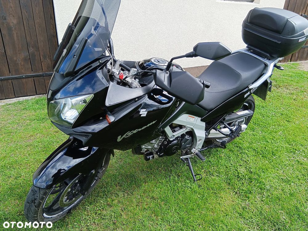 Suzuki DL - 3