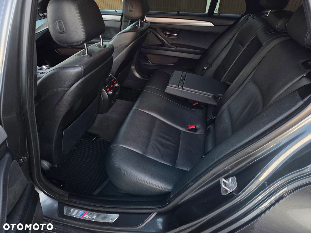 BMW Seria 5 520d - 7