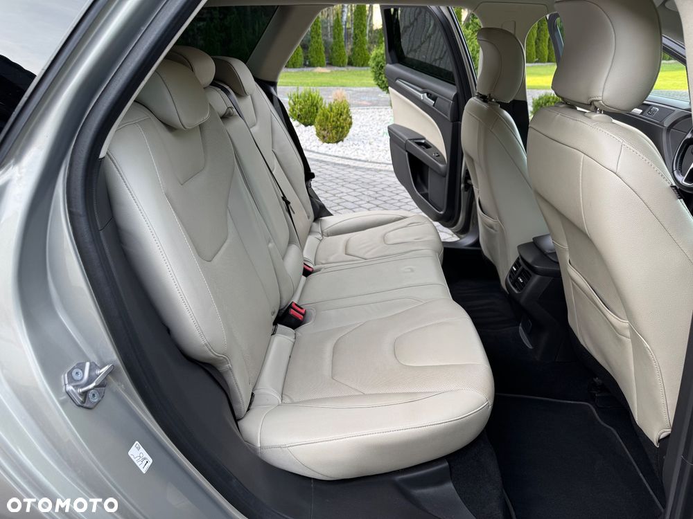 Ford Mondeo 2.0 TDCi Titanium PowerShift - 27