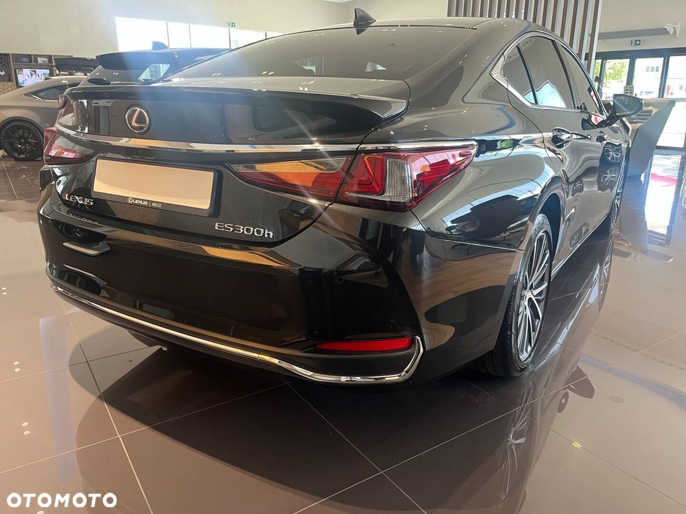 Lexus ES 300h Prestige - 4