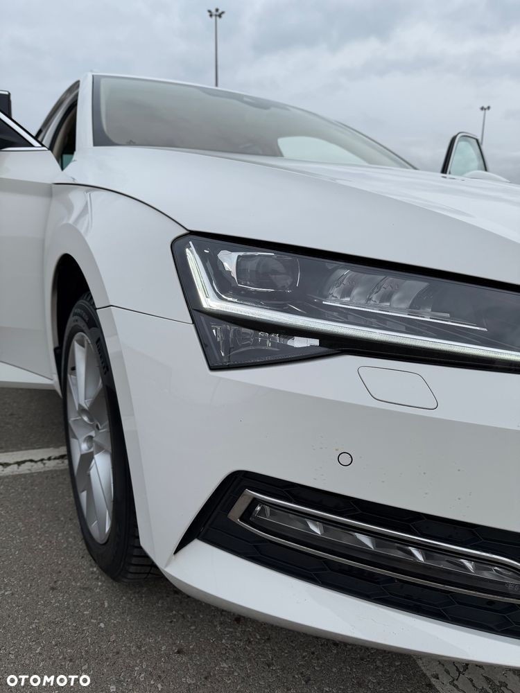 Skoda Superb 2.0 TDI Style DSG - 3