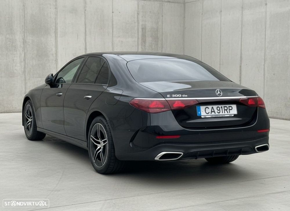 Mercedes-Benz E 300 de AMG Line - 4