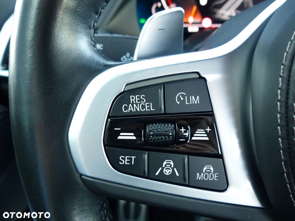 BMW X5 xDrive25d sport - 33