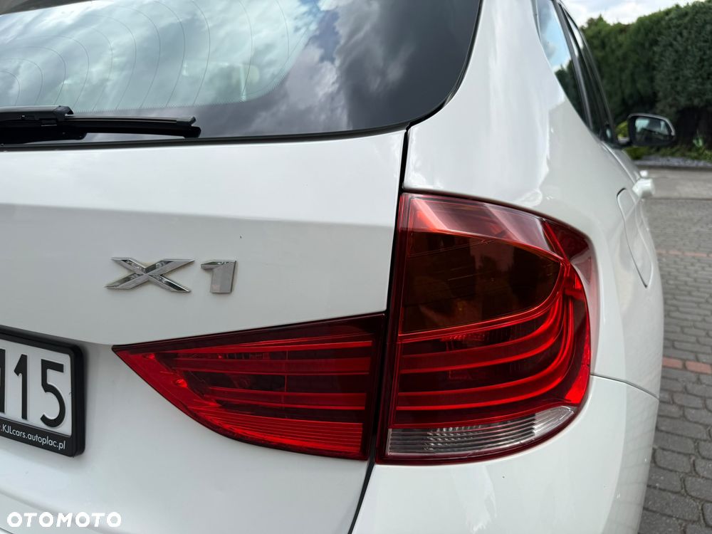 BMW X1 sDrive16d - 14