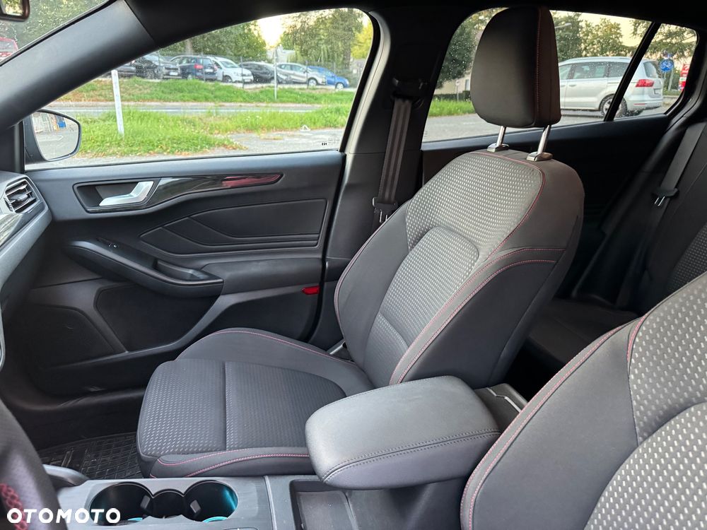 Ford Focus 1.0 EcoBoost ST-Line ASS PowerShift - 10