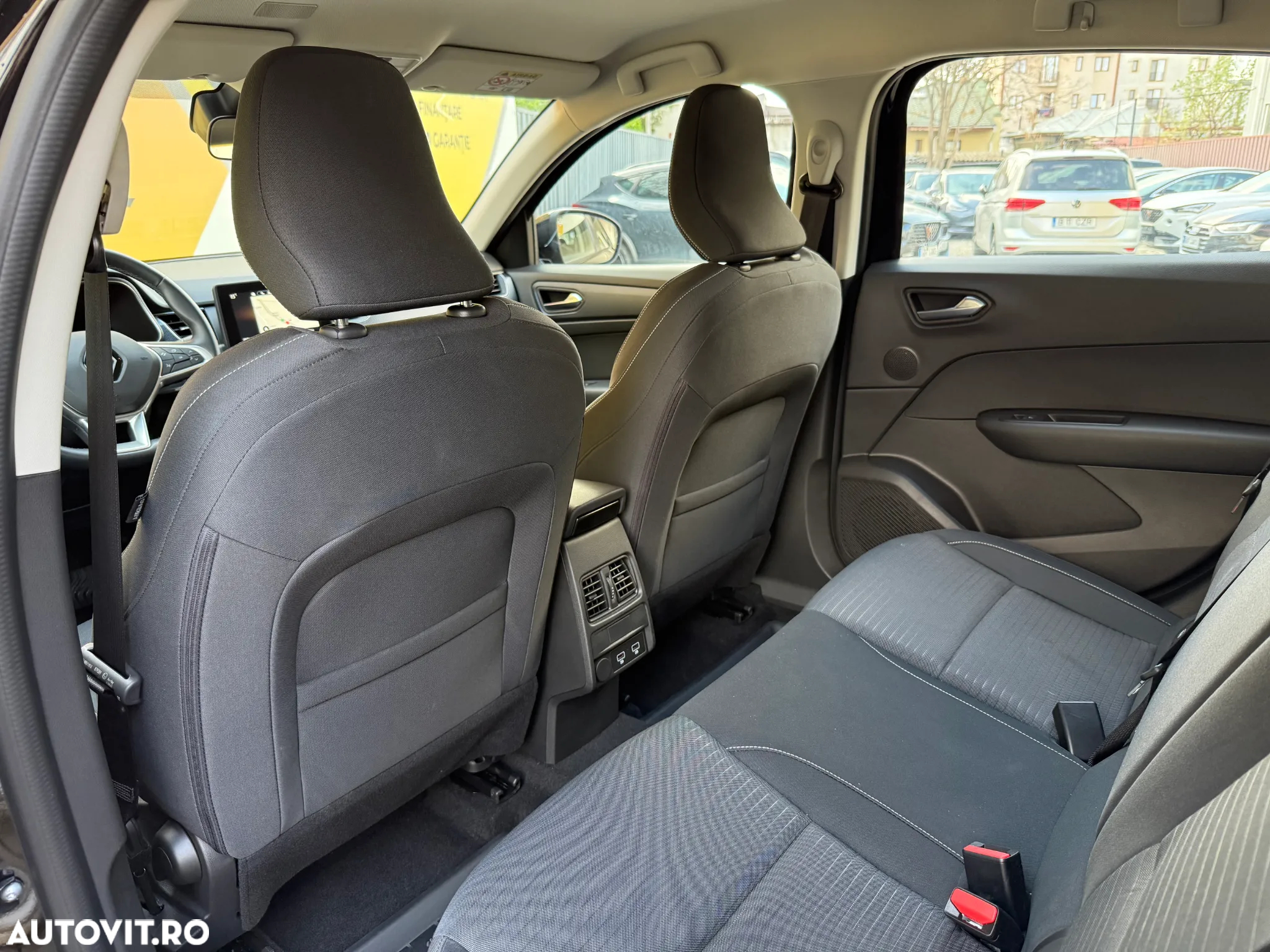 Renault Arkana TCe 140 EDC INTENS - 7