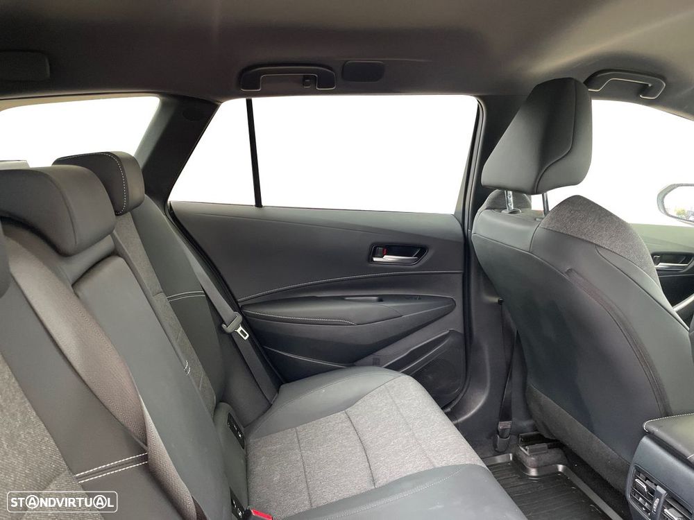 Toyota Corolla Touring Sports — fotografia 7