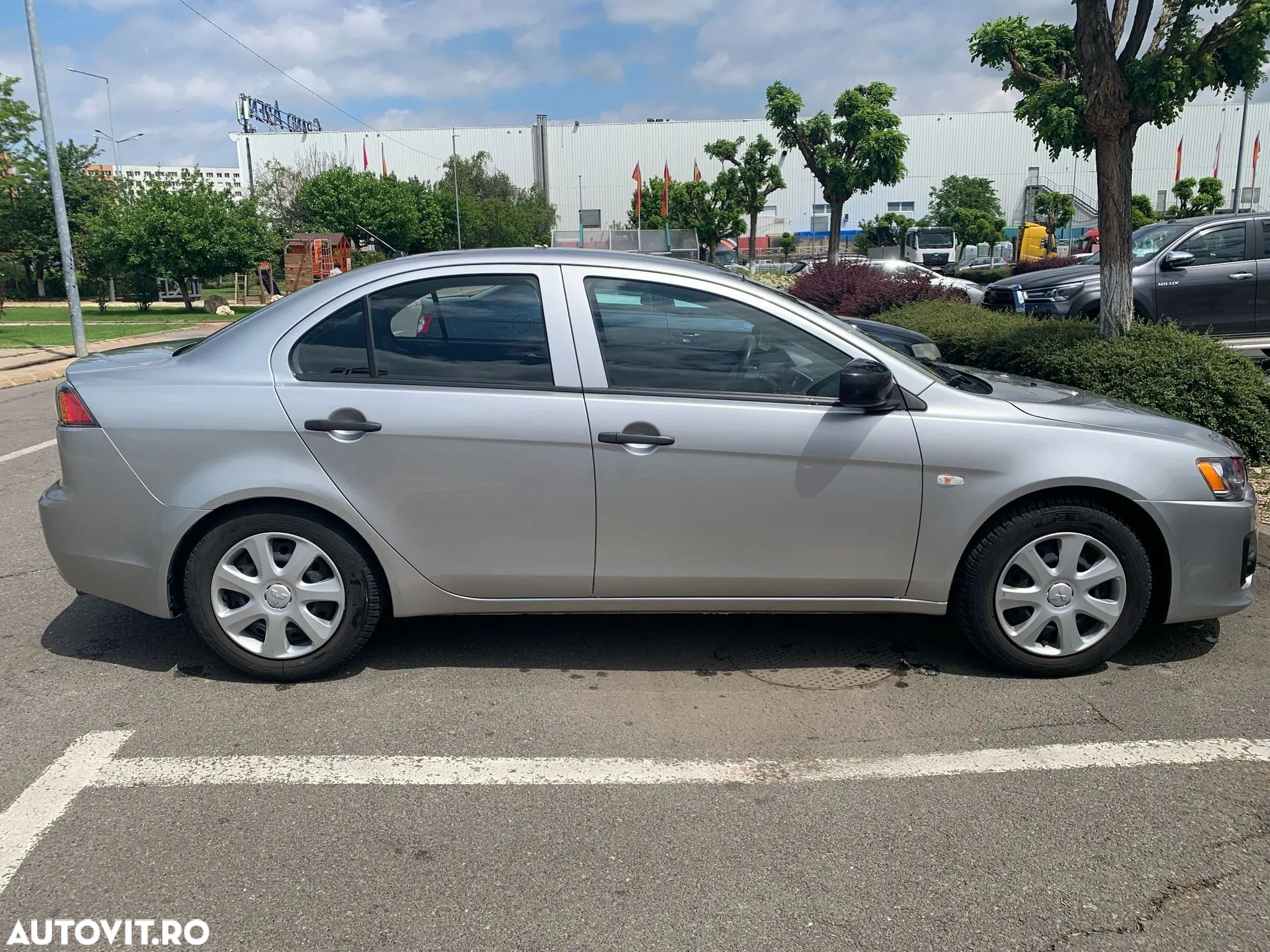 Mitsubishi Lancer 1.6 ClearTec Inform - 1