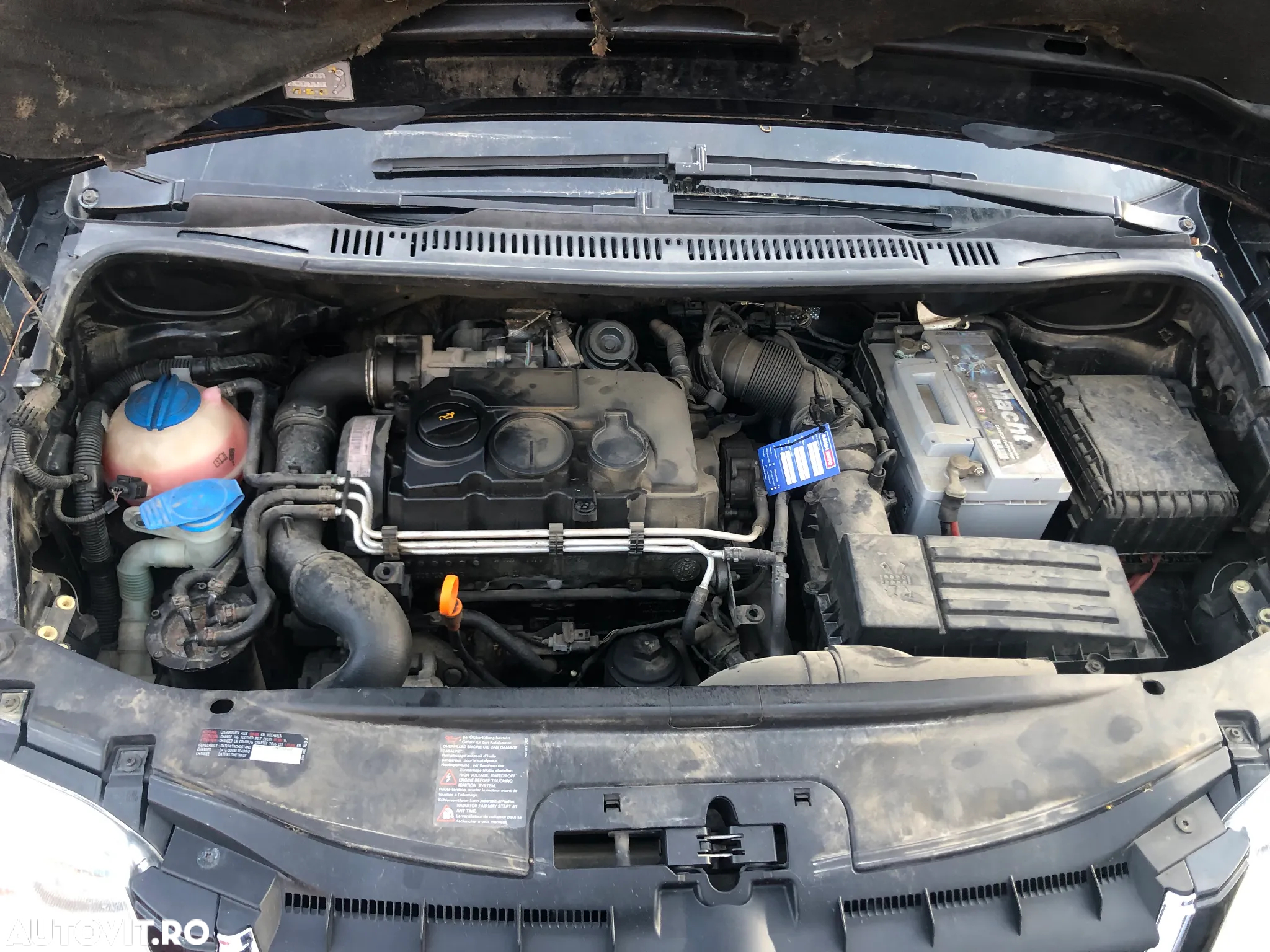 Dezmembrez VW Volkswagen Touran negru 2006 2.0 TDI BMM - 8