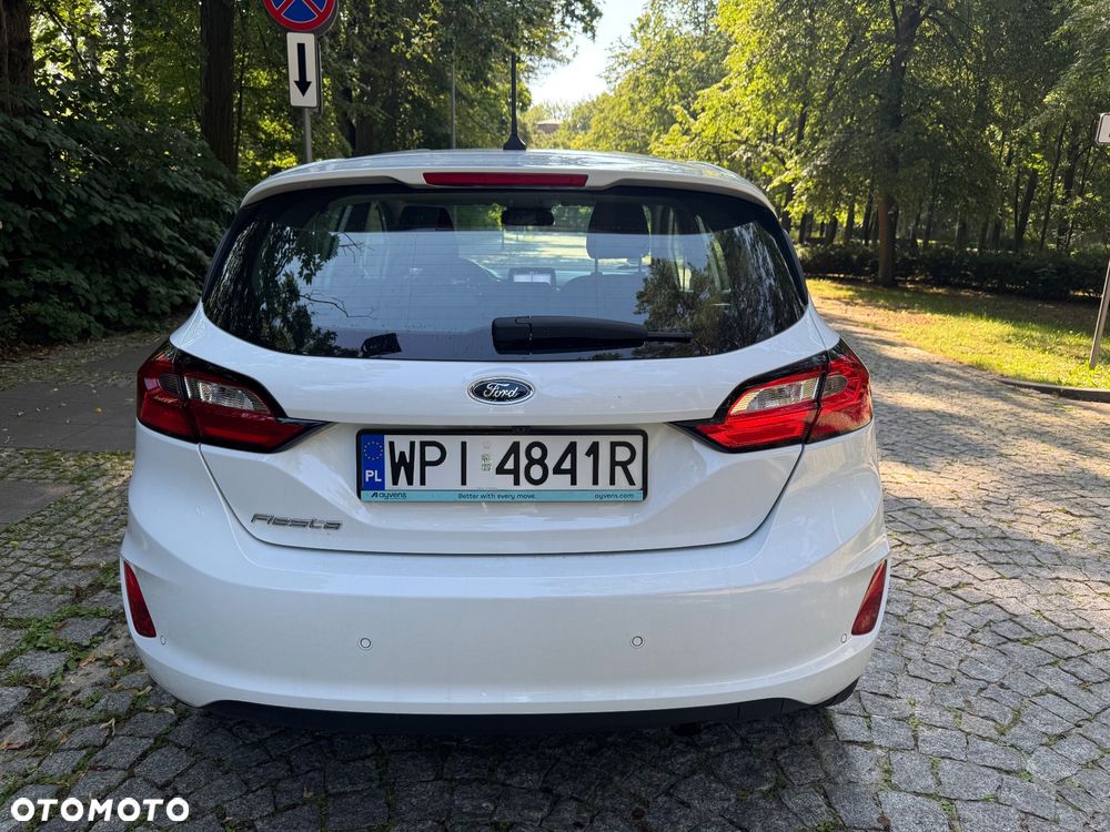 Ford Fiesta 1.1 Titanium ASS - 8