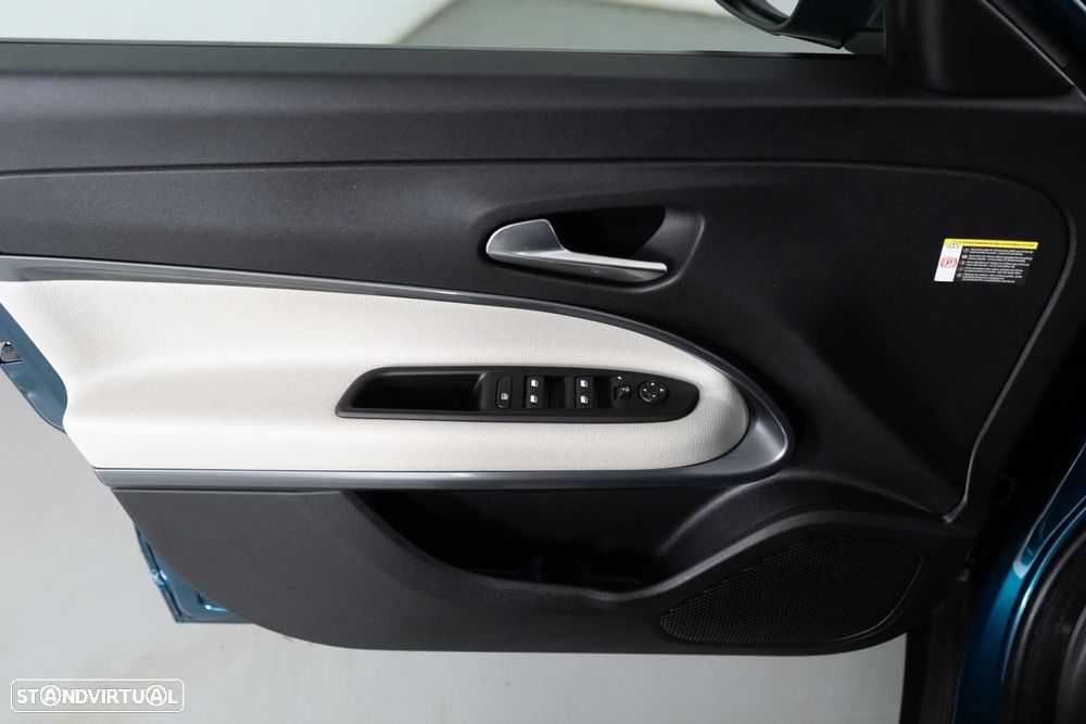 Fiat 600e 54 kWh La Prima - 23