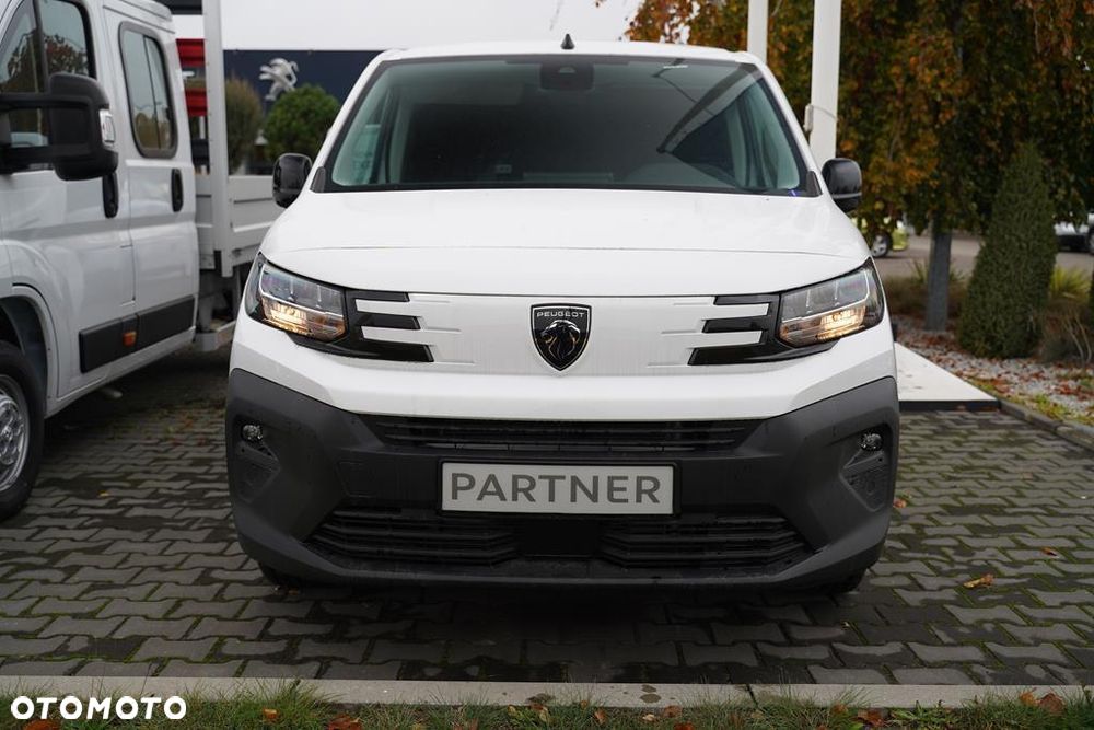Peugeot Partner Van - 2