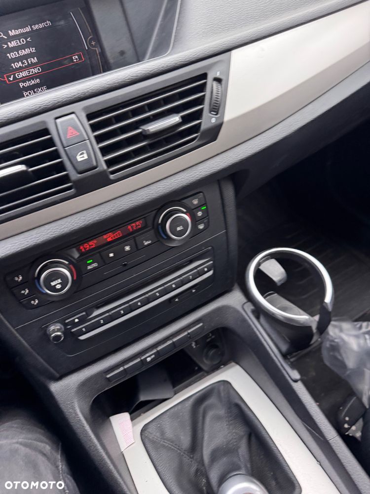 BMW X1 sDrive18i xLine - 5