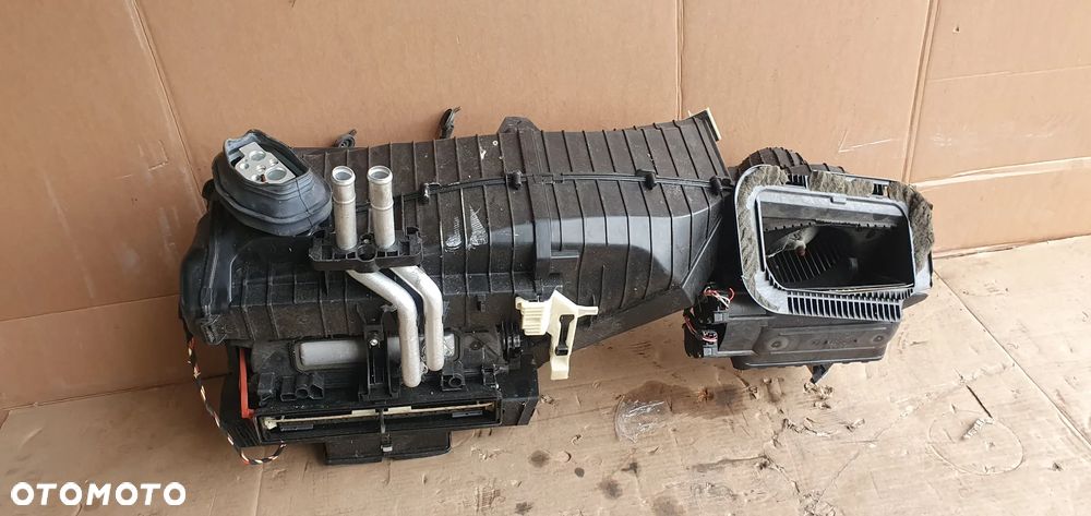 Nagrzewnica obudowa nagrzewnicy silnik kompletna Audi A5 A4 B8 8T1820005E - 7