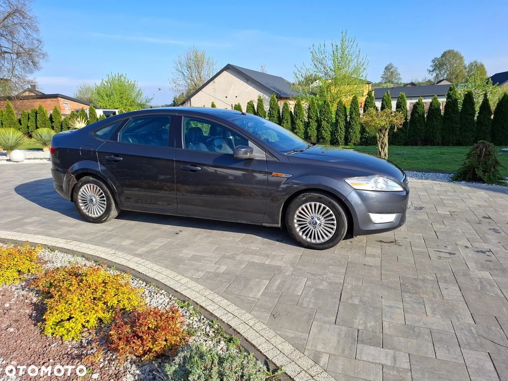 Ford Mondeo 1.8 TDCi Ambiente - 14