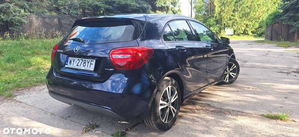 Mercedes-Benz Klasa A 180 d BlueEFFICIENCY Edition - 4